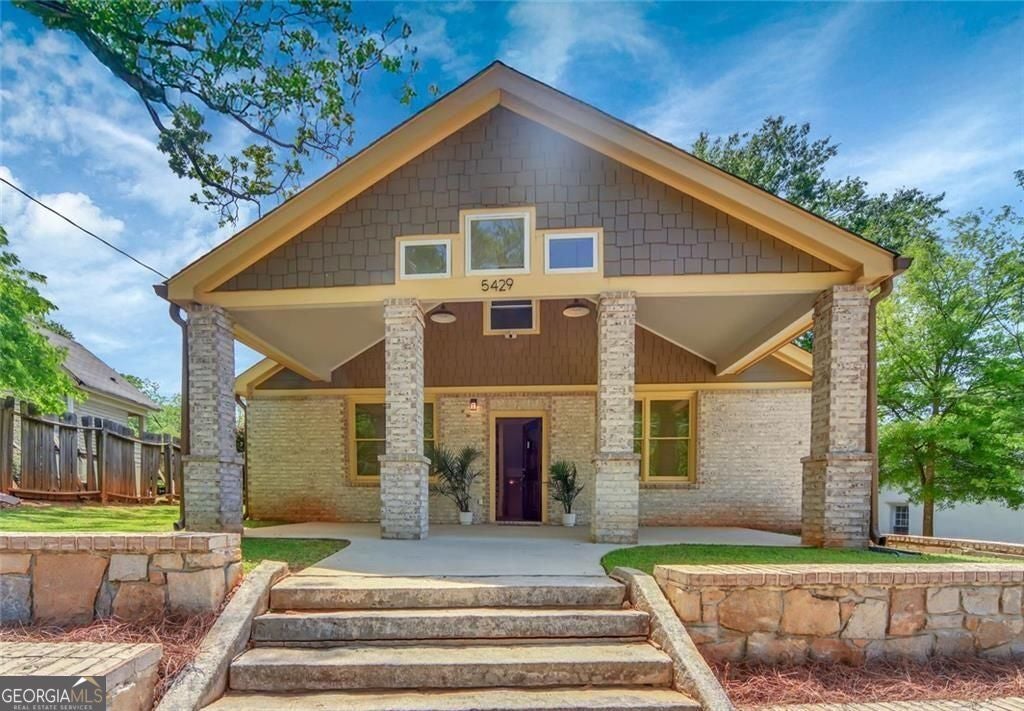 Stone Mountain, Georgia, 30083, United States, 4 Bedrooms Bedrooms, ,4 BathroomsBathrooms,Residential,For Sale,2038047