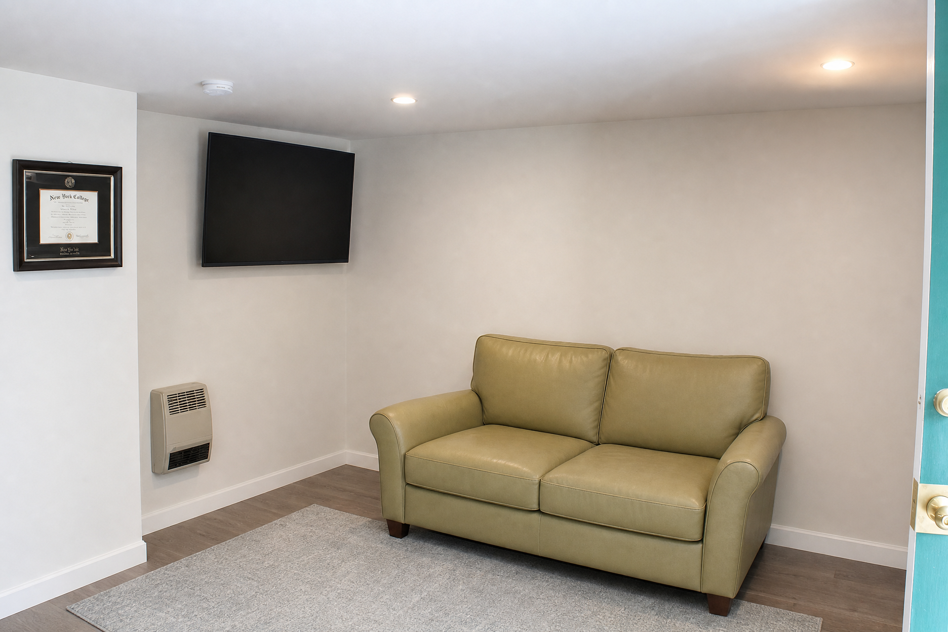 Concord, New Hampshire, 03301, United States, 7 Bedrooms Bedrooms, ,3 BathroomsBathrooms,Residential,For Sale,2048587