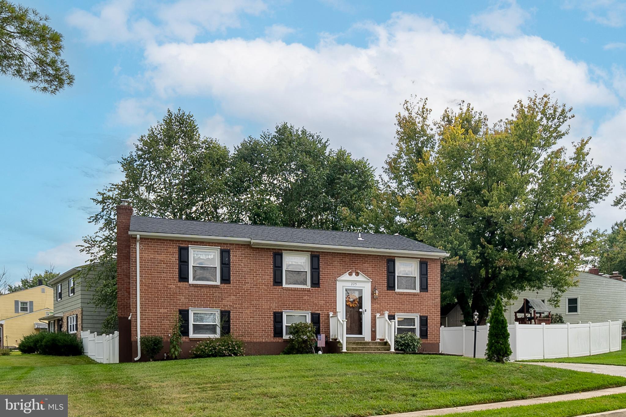 Reisterstown, Maryland, 21136, United States, 4 Bedrooms Bedrooms, ,3 BathroomsBathrooms,Residential,For Sale,1974530