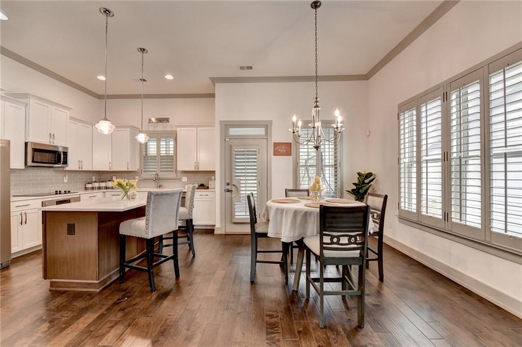 Holly Springs, Georgia, 30115, United States, 3 Bedrooms Bedrooms, ,3 BathroomsBathrooms,Residential,For Sale,1943463