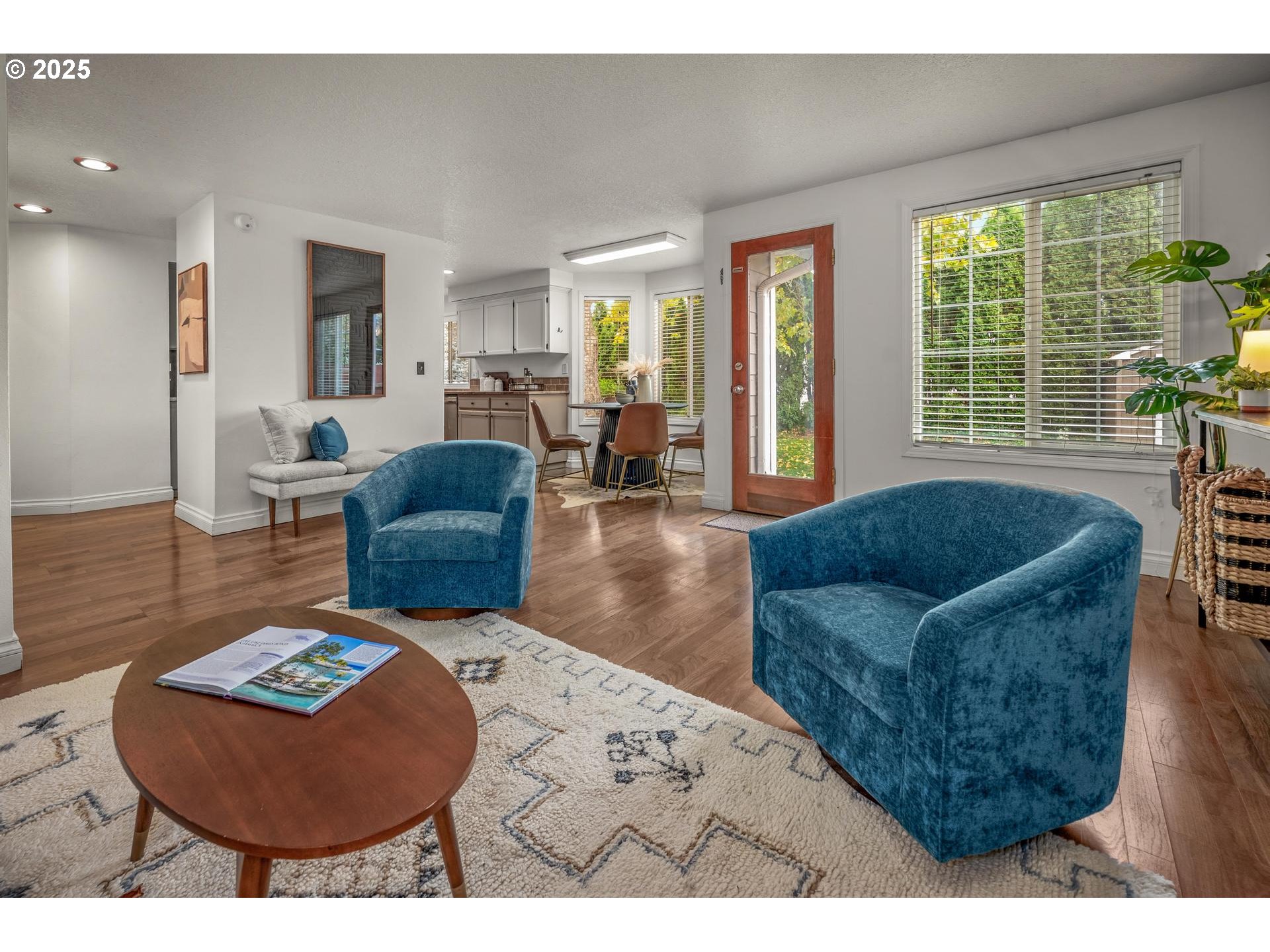 Hillsboro, Oregon, 97124, United States, 3 Bedrooms Bedrooms, ,2 BathroomsBathrooms,Residential,For Sale,1865919