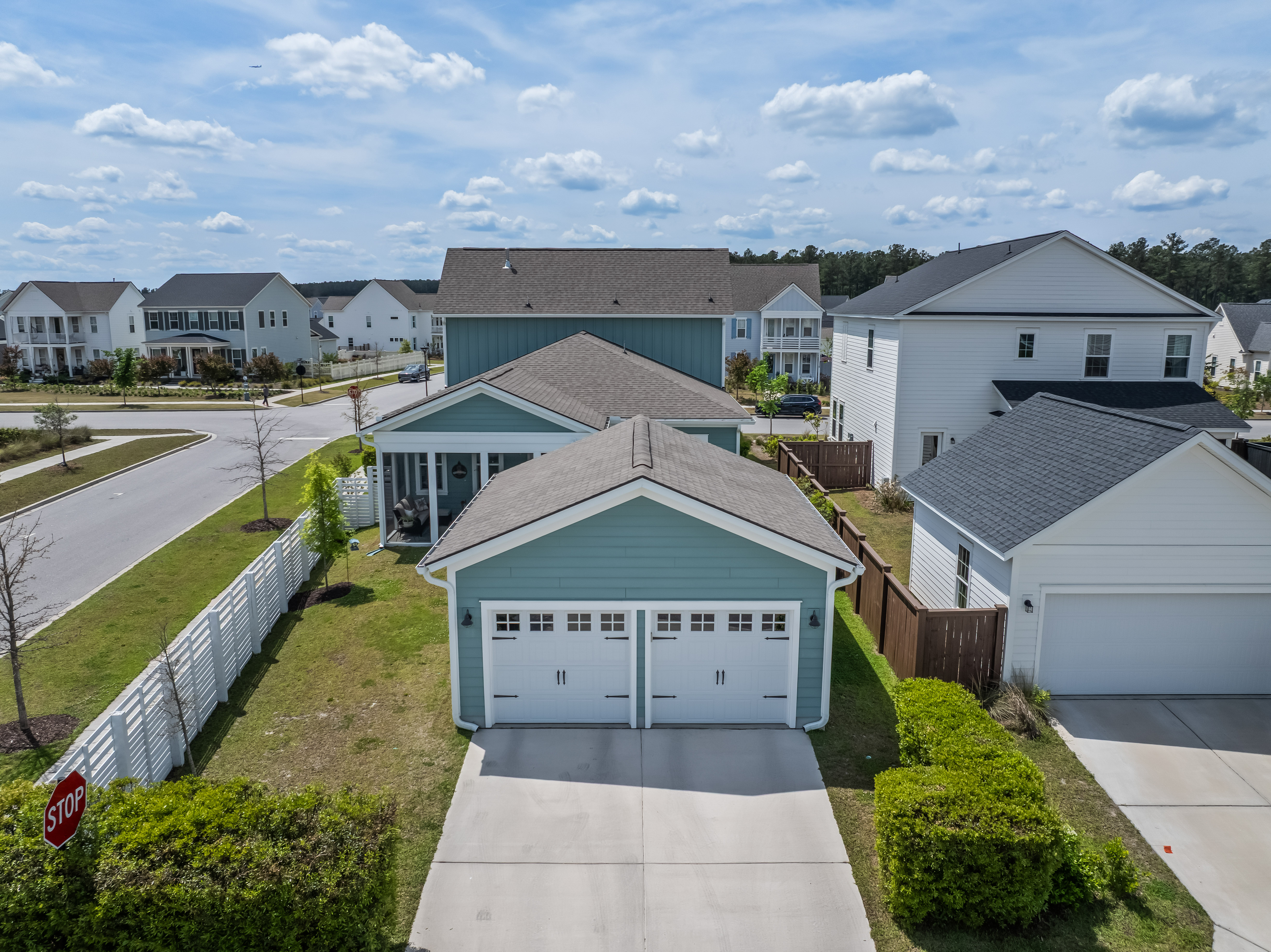  216 Symphony Avenue - 物件實景