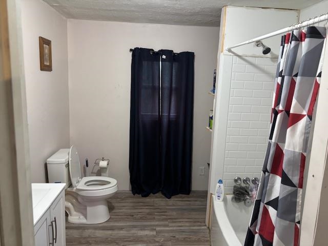 Glasgow, Kentucky, 42141, United States, 2 Bedrooms Bedrooms, ,1 BathroomBathrooms,Residential,For Sale,1989020