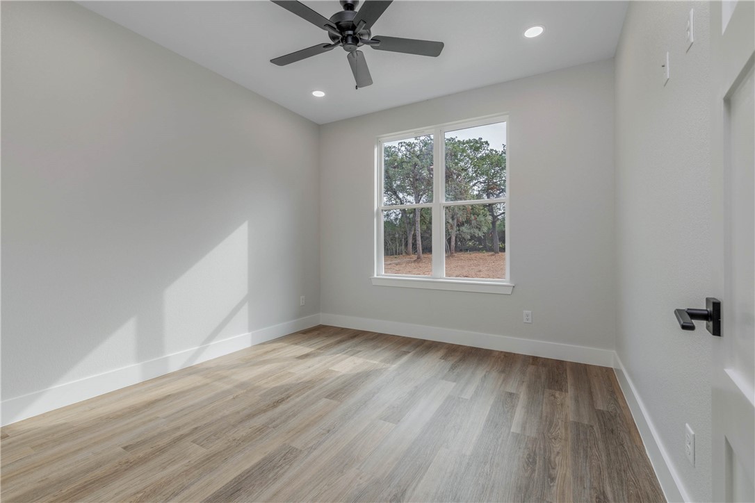 Franklin, Texas, 77856, United States, 4 Bedrooms Bedrooms, ,4 BathroomsBathrooms,Residential,For Sale,1880577