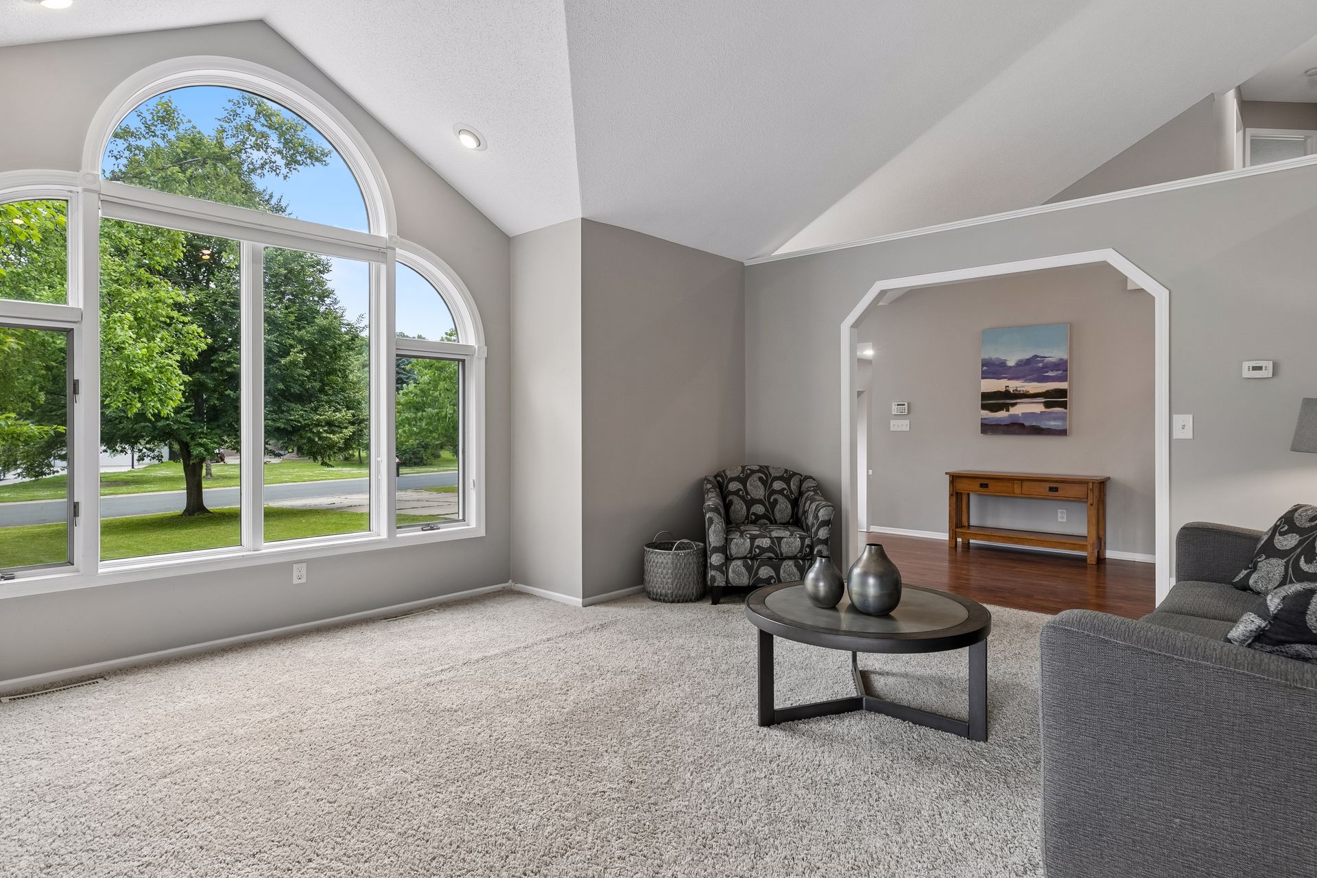  Beautifully Designed Living Near Bald Eagle Lake - 物件實景