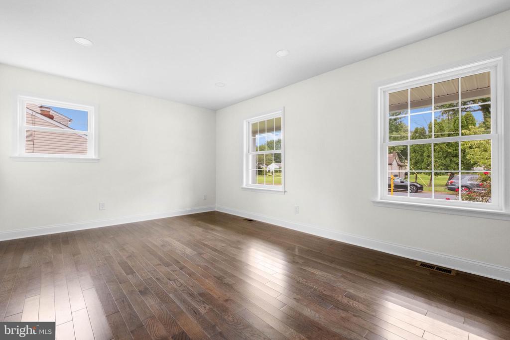 Cherry Hill, New Jersey, 08002, United States, 3 Bedrooms Bedrooms, ,3 BathroomsBathrooms,Residential,For Sale,1921829