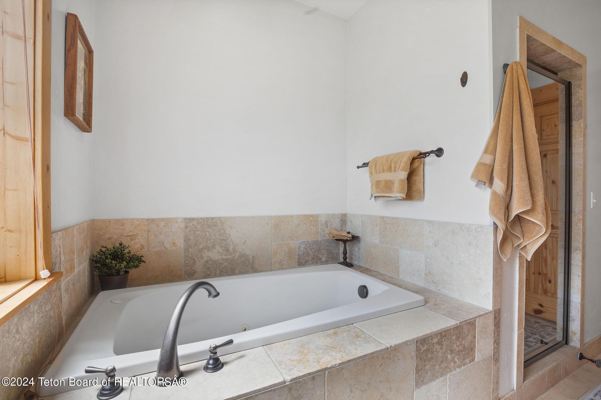 Star Valley Ranch, Wyoming, 83127, United States, 3 Bedrooms Bedrooms, ,2 BathroomsBathrooms,Residential,For Sale,1921002