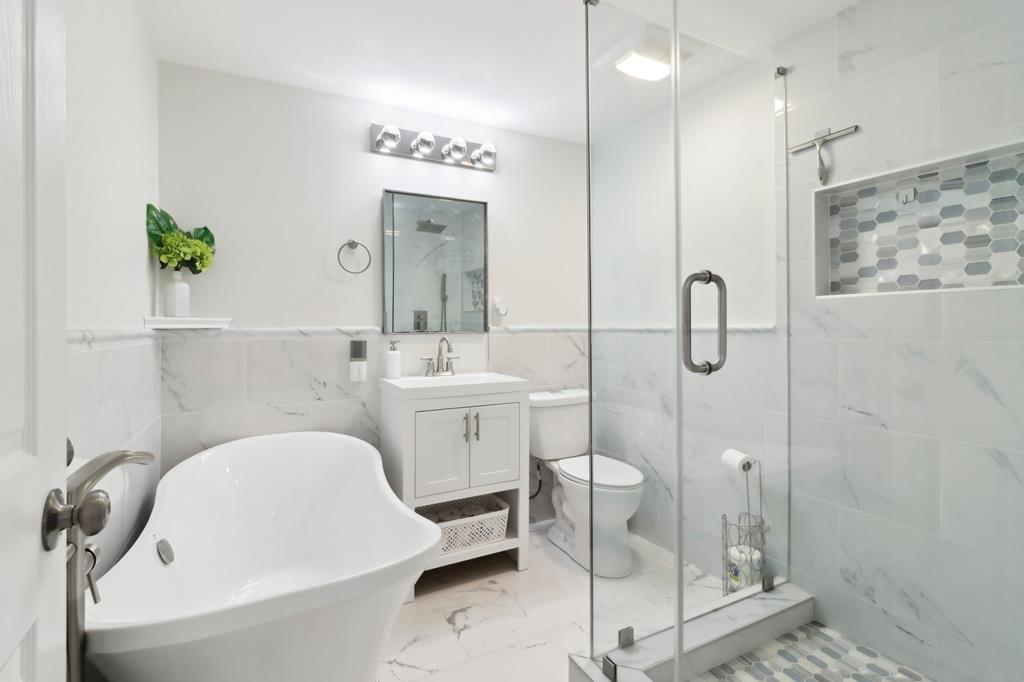 Woodstock, Georgia, 30188, United States, 5 Bedrooms Bedrooms, ,3 BathroomsBathrooms,Residential,For Sale,1979704