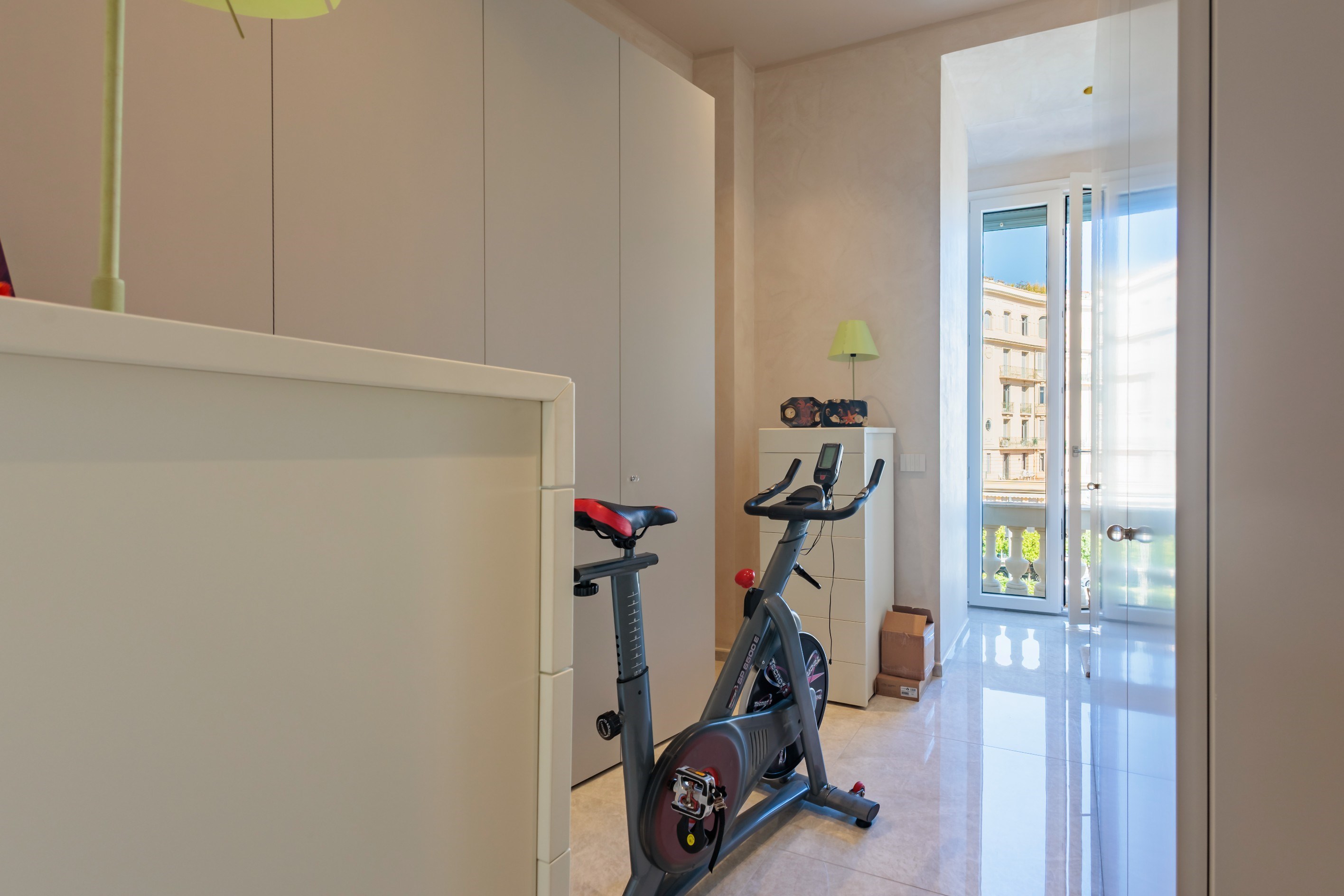  Luxury renovated apartment for sale in Menton, historic center with sea view - 物件實景