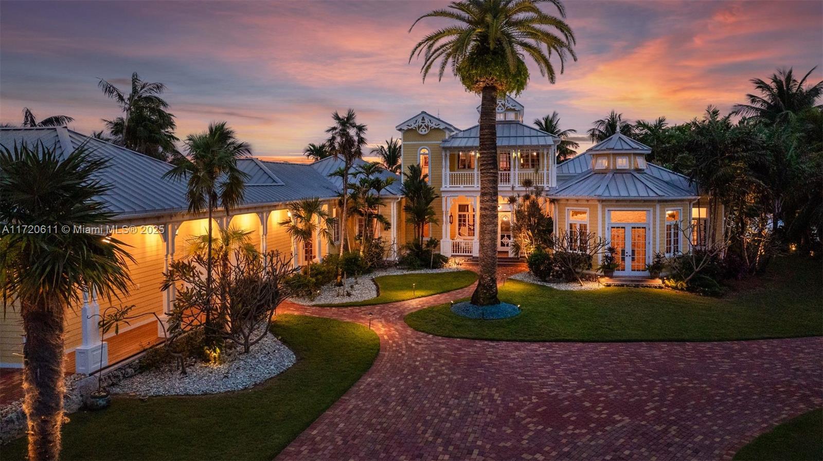 Marathon, Florida, 33050, United States, 5 Bedrooms Bedrooms, ,9 BathroomsBathrooms,Residential,For Sale,1933617