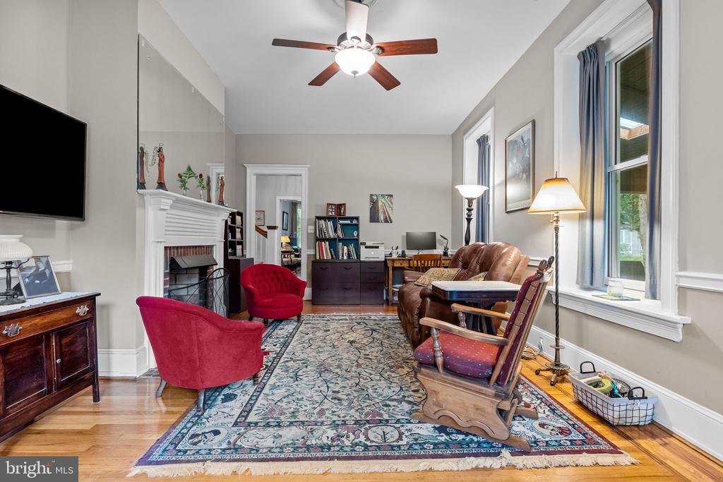Lansdowne, Pennsylvania, 19050, United States, 5 Bedrooms Bedrooms, ,3 BathroomsBathrooms,Residential,For Sale,1926052