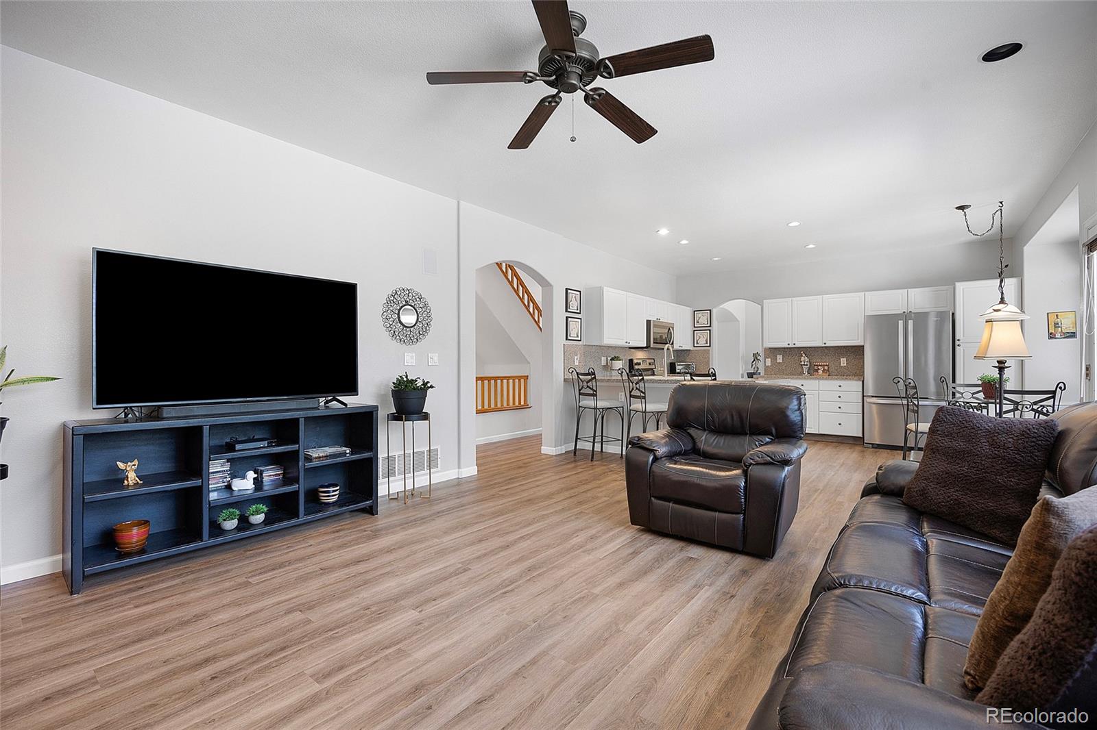 Centennial, Colorado, 80015, United States, 4 Bedrooms Bedrooms, ,3 BathroomsBathrooms,Residential,For Sale,1902637