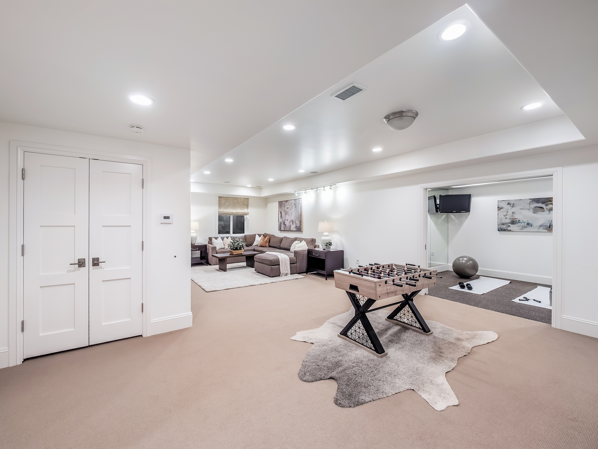  Beautifully Reimagined Custom Home - 物件實景