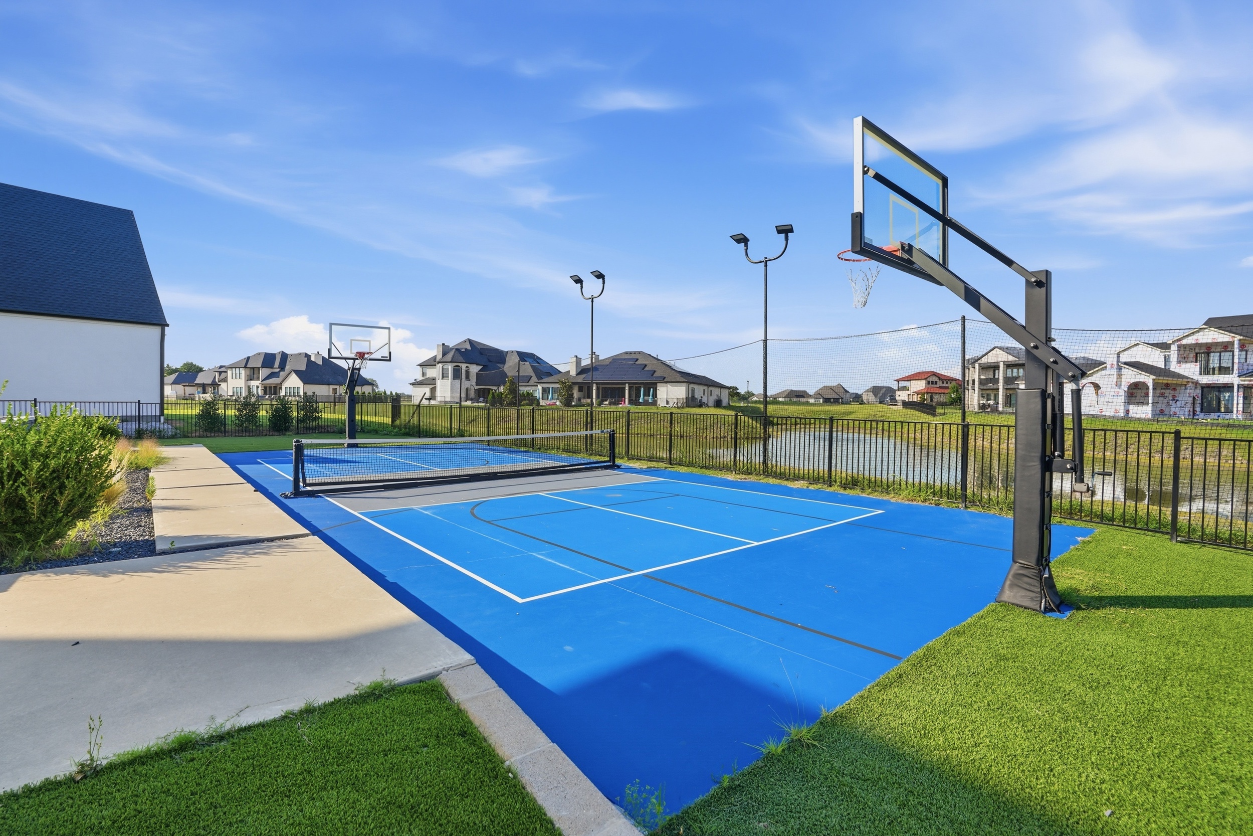  7/5 off Lake Ray Hubbard in Forney with Pool and Pickleball Courts - 物件實景