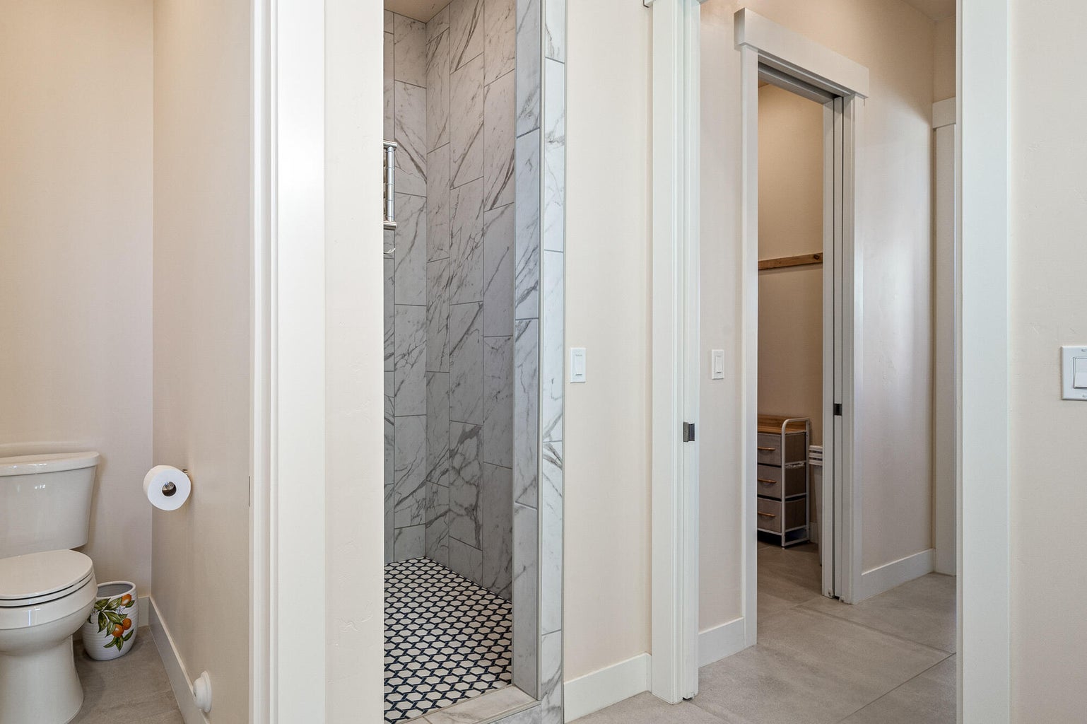 Parowan, Utah, 84761, United States, 3 Bedrooms Bedrooms, ,3 BathroomsBathrooms,Residential,For Sale,1992445