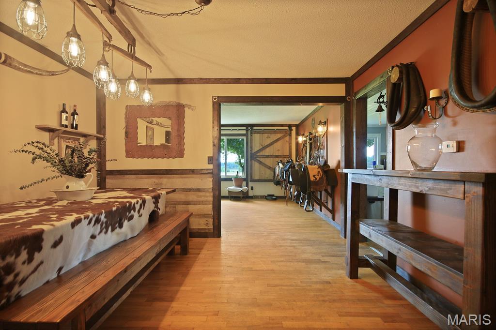 Lebanon, Missouri, 65536, United States, 3 Bedrooms Bedrooms, ,2 BathroomsBathrooms,Residential,For Sale,1982257