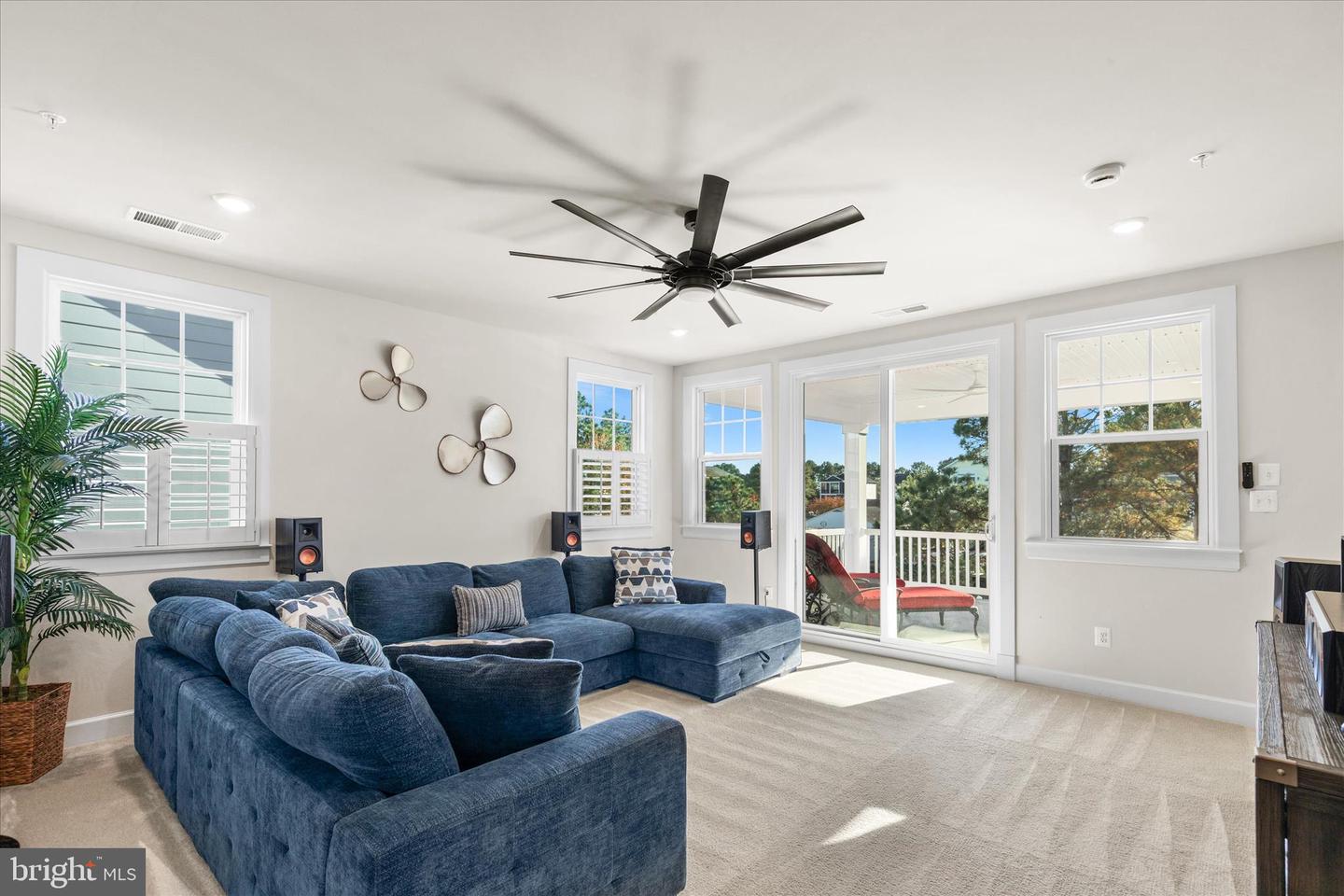 Berlin, Maryland, 21811, United States, 5 Bedrooms Bedrooms, ,4 BathroomsBathrooms,Residential,For Sale,1989737