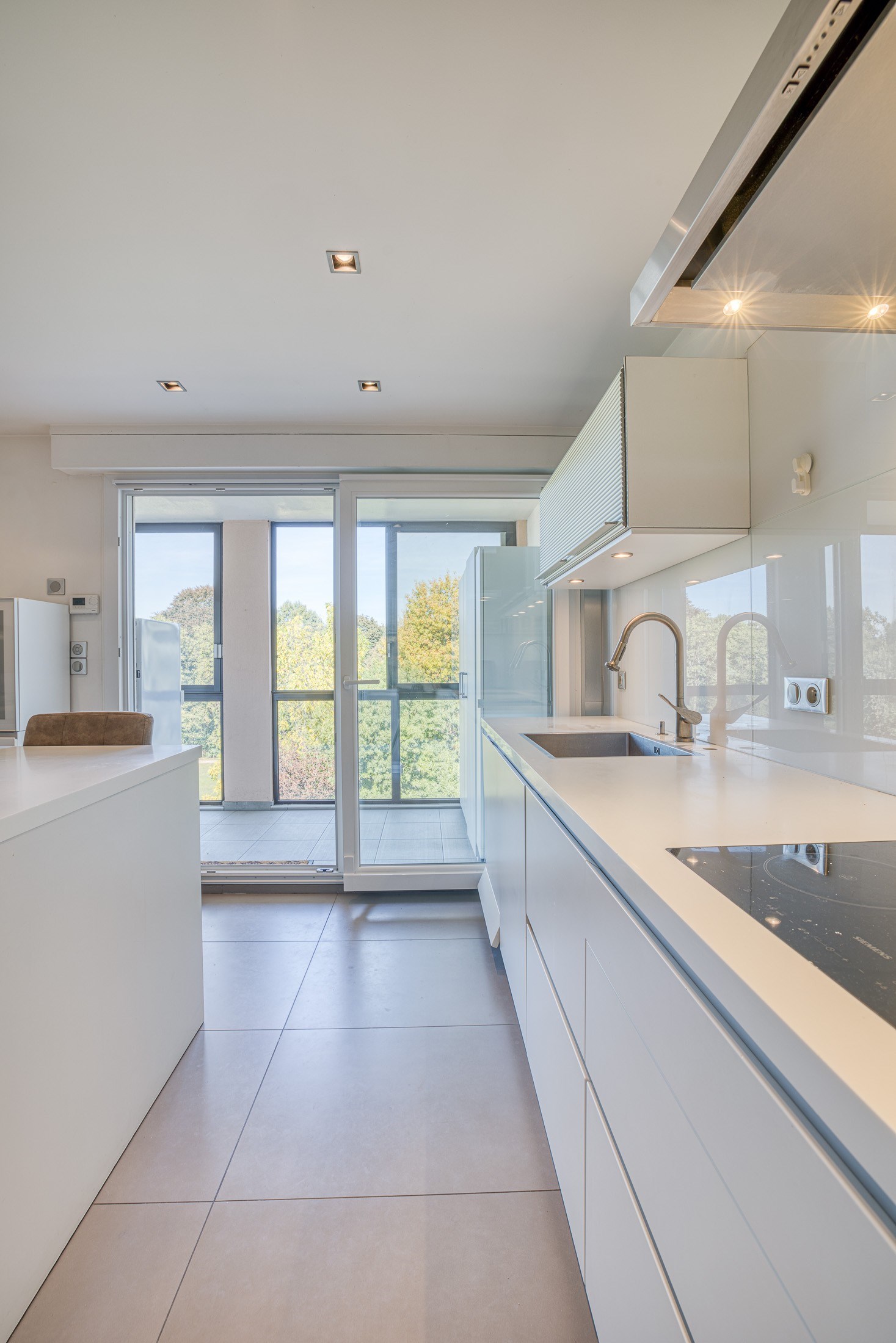  Annecy – Petit Port  Exceptional Top-Floor Apartment with Landscaped Terrace a… - 物件實景