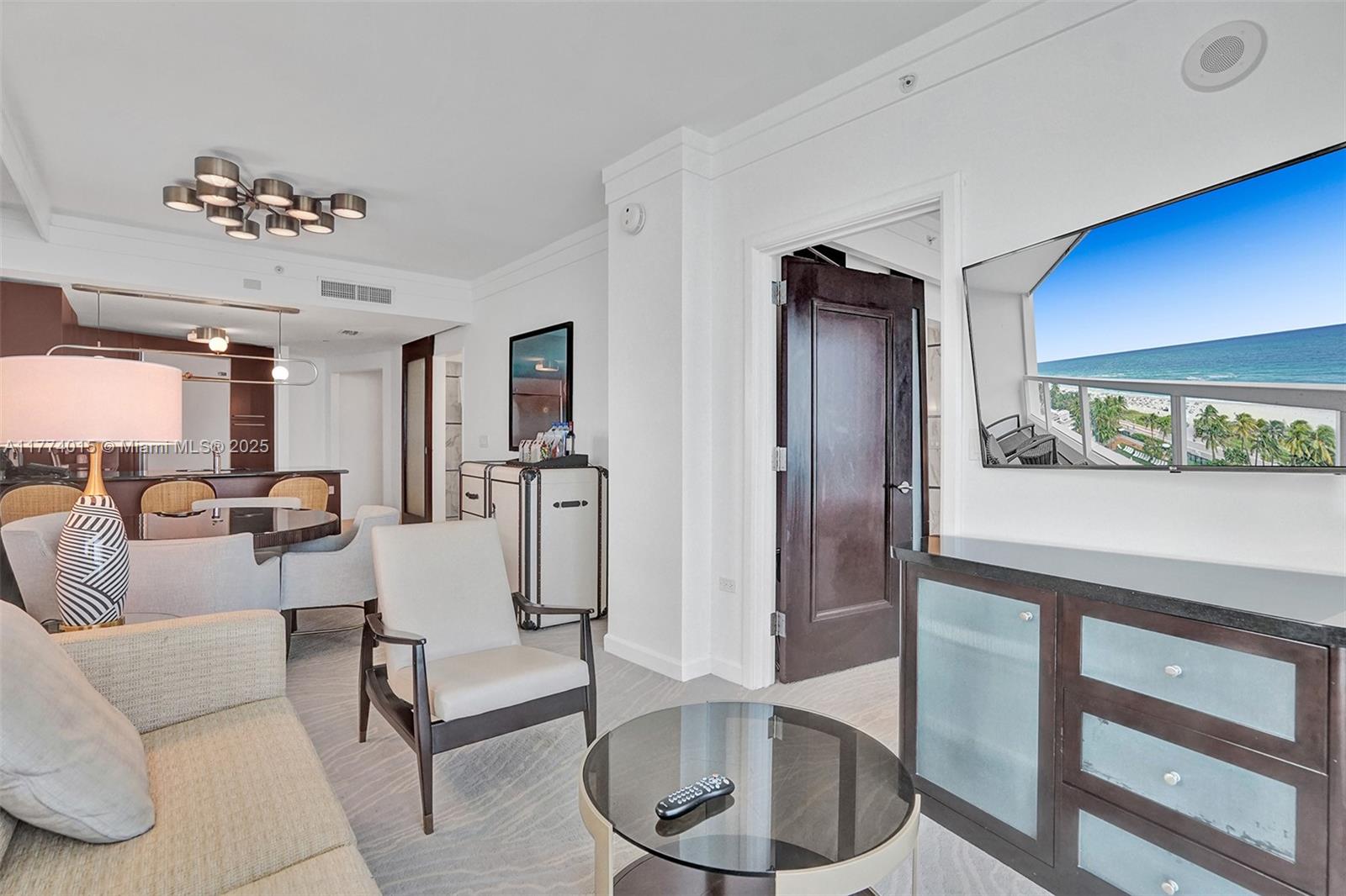 Miami Beach, Florida, 33140, United States, 2 Bedrooms Bedrooms, ,3 BathroomsBathrooms,Residential,For Sale,1759020