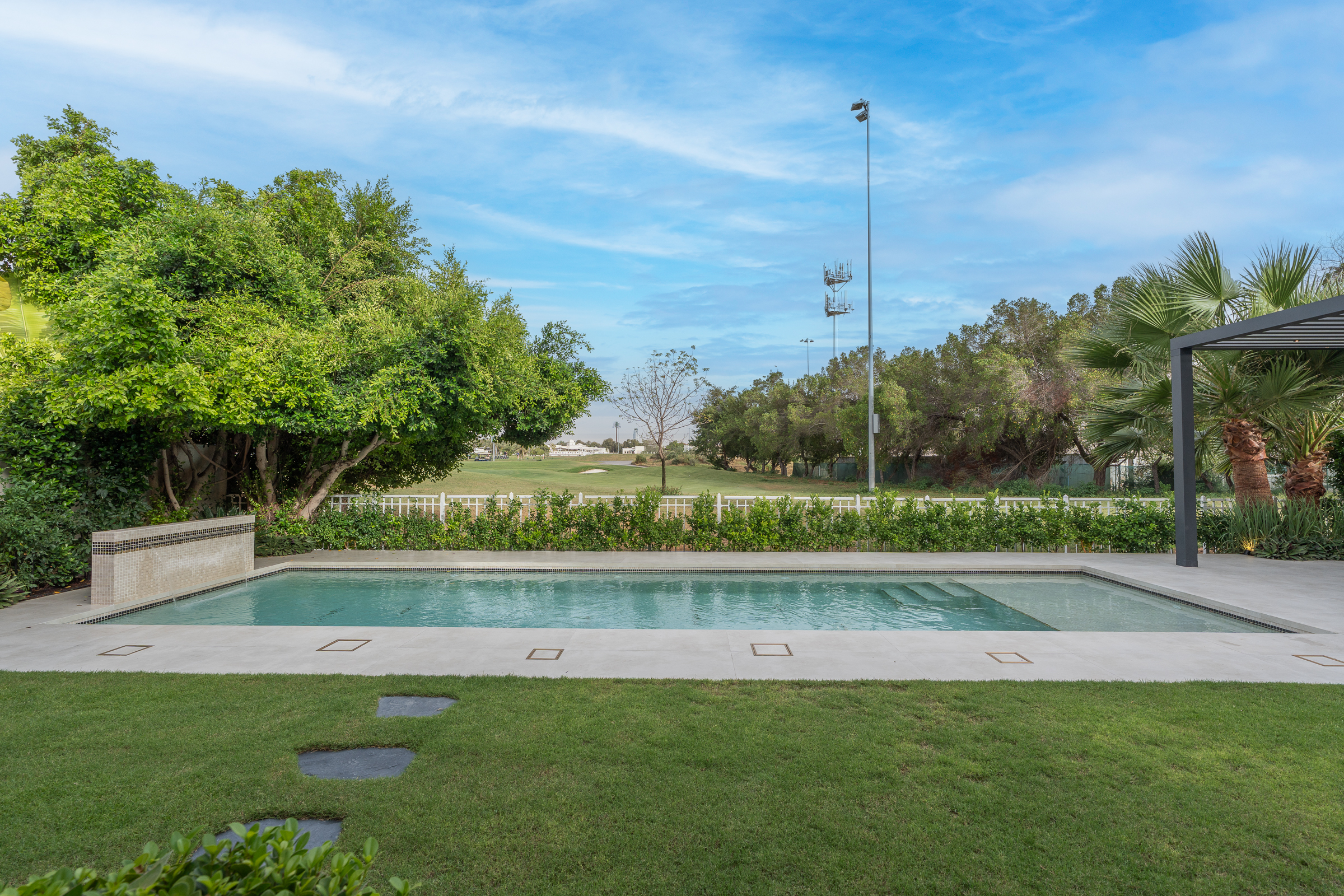  Upgraded Meadows Villa with Golf Course Views - 物件實景