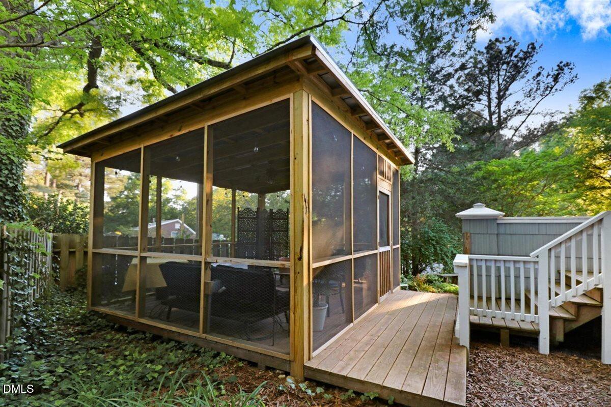 Durham, North Carolina, 27707, United States, 3 Bedrooms Bedrooms, ,2 BathroomsBathrooms,Residential,For Sale,1990361