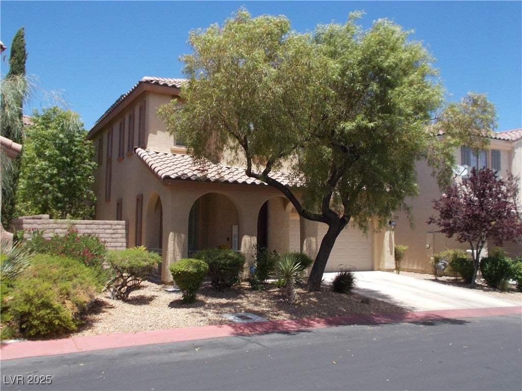 Las Vegas, Nevada, 89138, United States, 3 Bedrooms Bedrooms, ,3 BathroomsBathrooms,Residential,For Sale,2006390