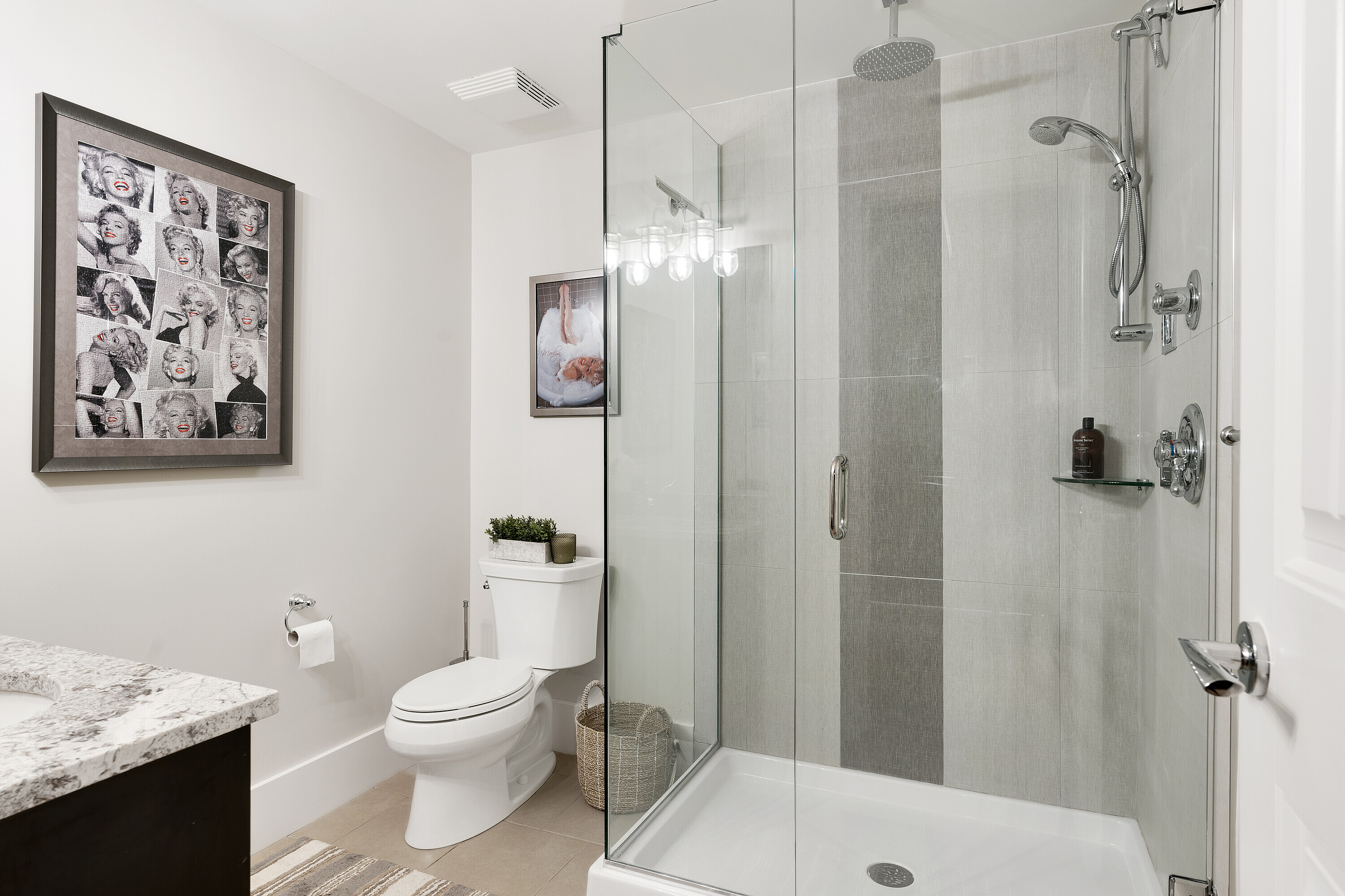  Bespoke Luxury in White Rock - 物件實景