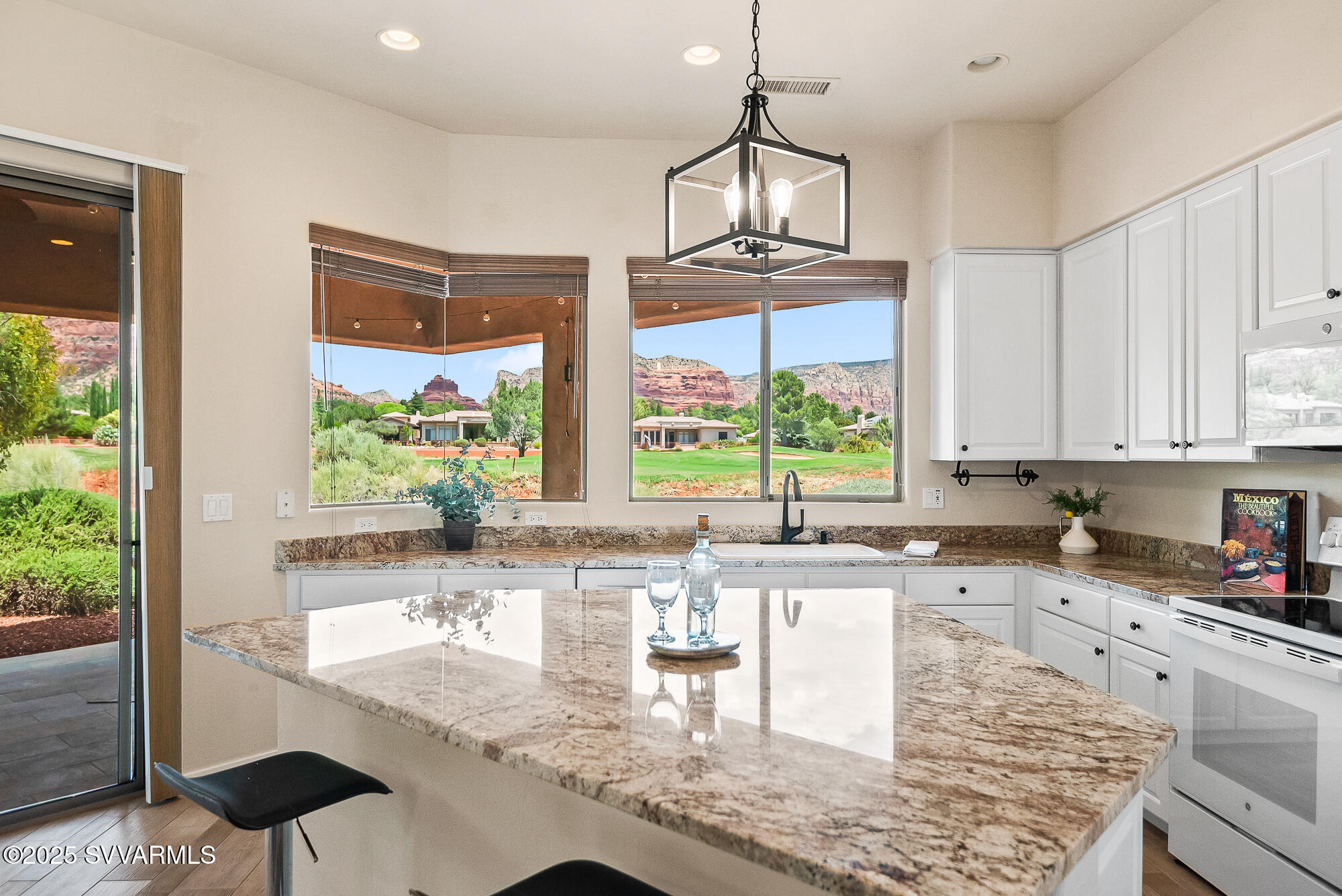 Sedona, Arizona, 86351, United States, 2 Bedrooms Bedrooms, ,2 BathroomsBathrooms,Residential,For Sale,1883707