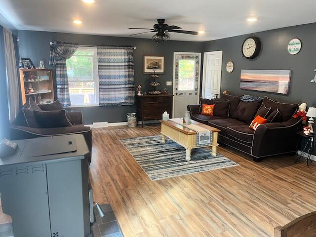 Branch, Michigan, 49402, United States, 5 Bedrooms Bedrooms, ,4 BathroomsBathrooms,Residential,For Sale,1986273