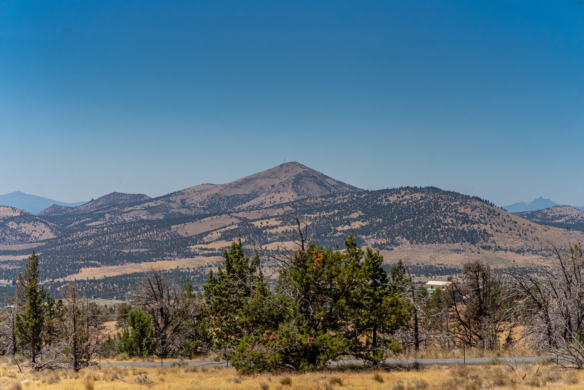 Prineville, Oregon, 97754, United States, 4 Bedrooms Bedrooms, ,3 BathroomsBathrooms,Residential,For Sale,1902068