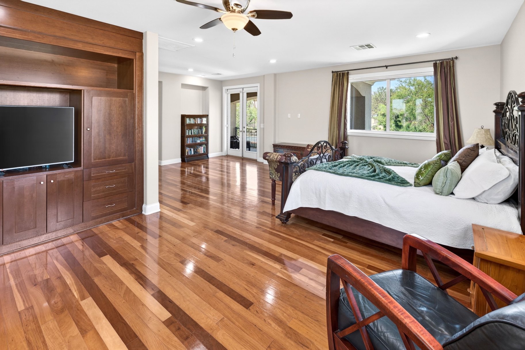  Mountain View home on Cul-de-Sac with Pool, Spa & Sport Court - 物件實景