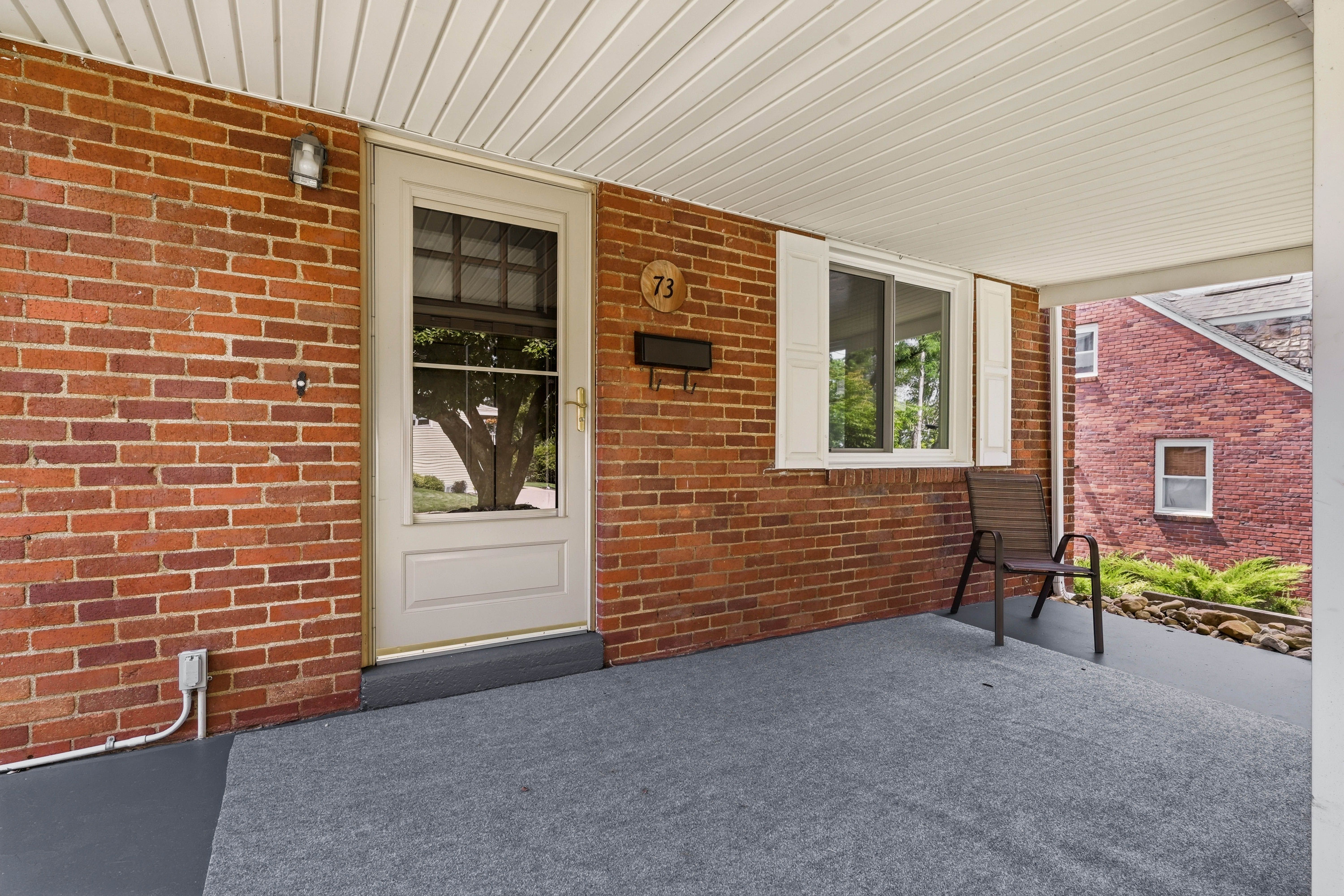 73 Clifford Drive, Pittsburgh, PA 15220 - 物件實景