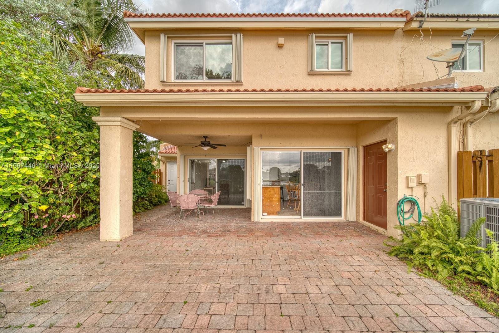 Miami, Florida, 33193, United States, 3 Bedrooms Bedrooms, ,3 BathroomsBathrooms,Residential,For Sale,1989517