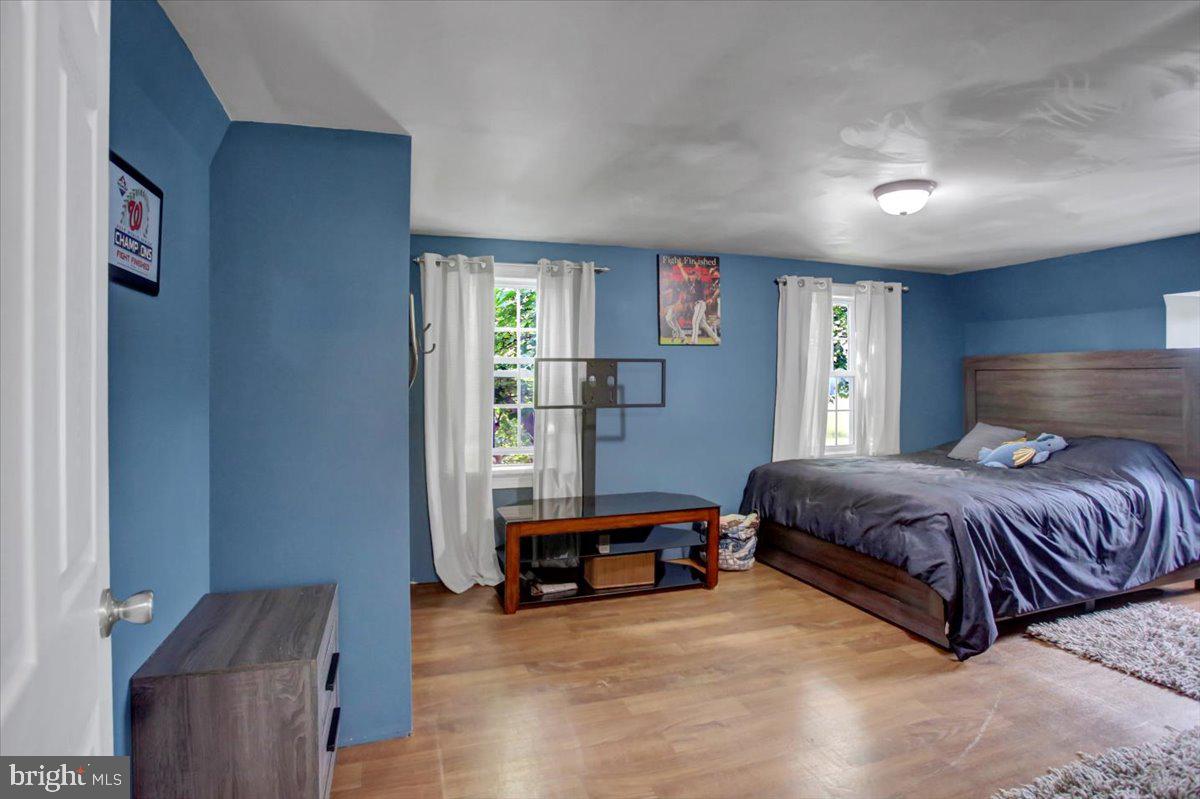 Orrstown, Pennsylvania, 17244, United States, 4 Bedrooms Bedrooms, ,2 BathroomsBathrooms,Residential,For Sale,1906124