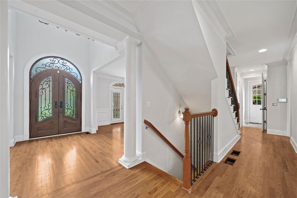 Atlanta, Georgia, 30331, United States, 6 Bedrooms Bedrooms, ,5 BathroomsBathrooms,Residential,For Sale,1906537