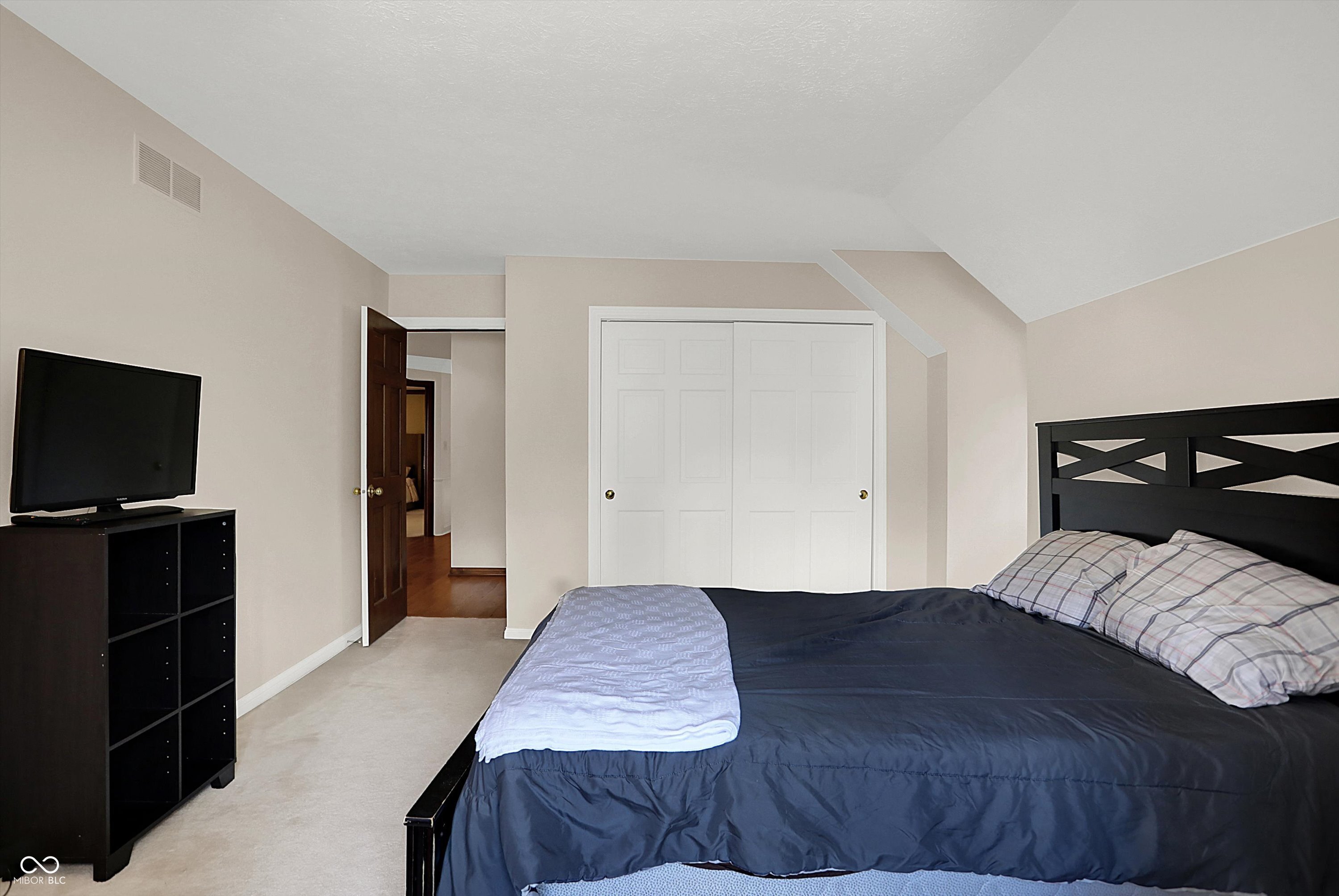 Indianapolis, Indiana, 46236, United States, 4 Bedrooms Bedrooms, ,4 BathroomsBathrooms,Residential,For Sale,1937077