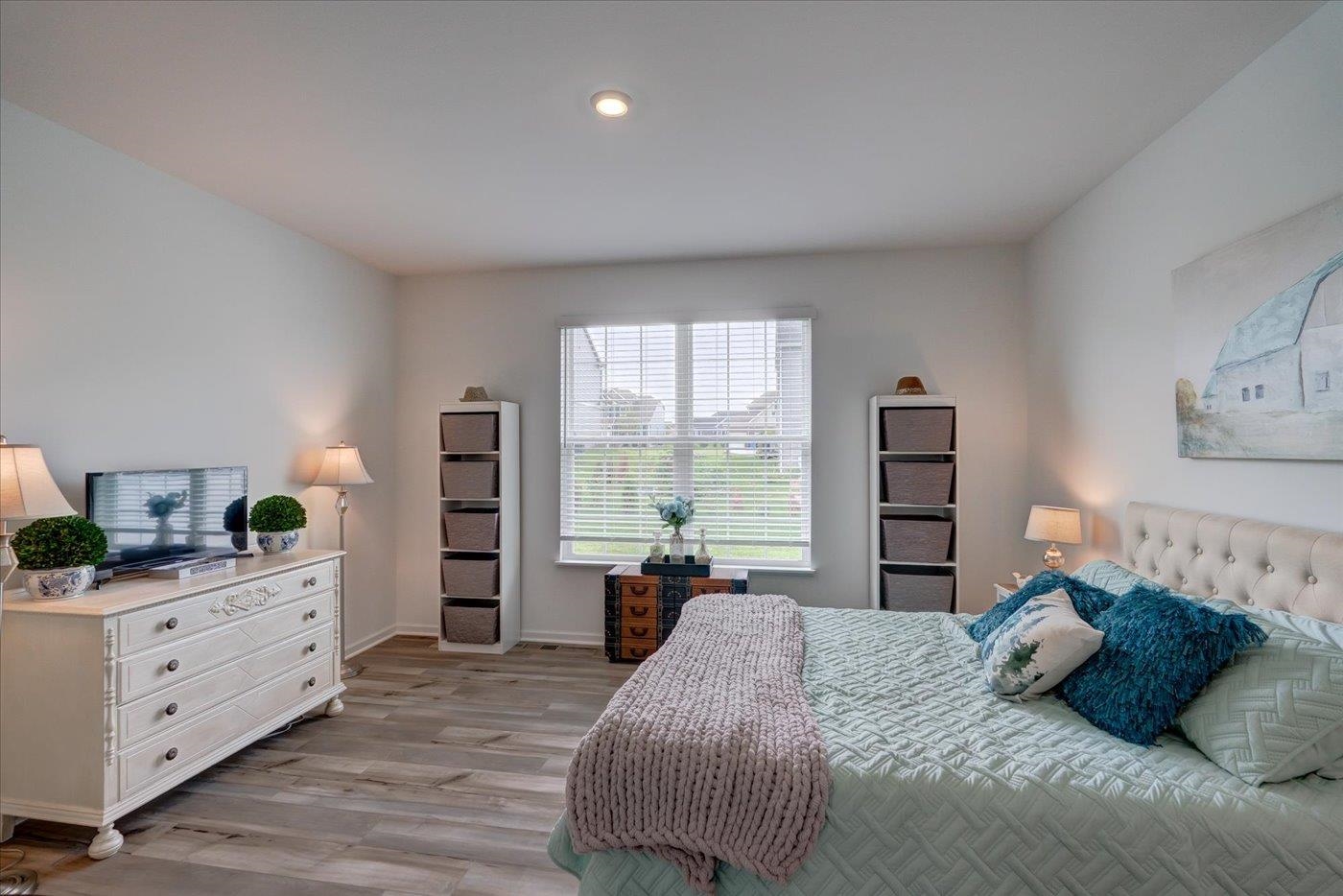 Windsor, Wisconsin, 53598, United States, 3 Bedrooms Bedrooms, ,2 BathroomsBathrooms,Residential,For Sale,1915836