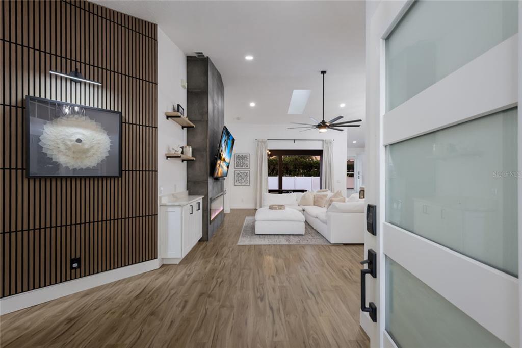 Osprey, Florida, 34229, United States, 4 Bedrooms Bedrooms, ,2 BathroomsBathrooms,Residential,For Sale,2003477