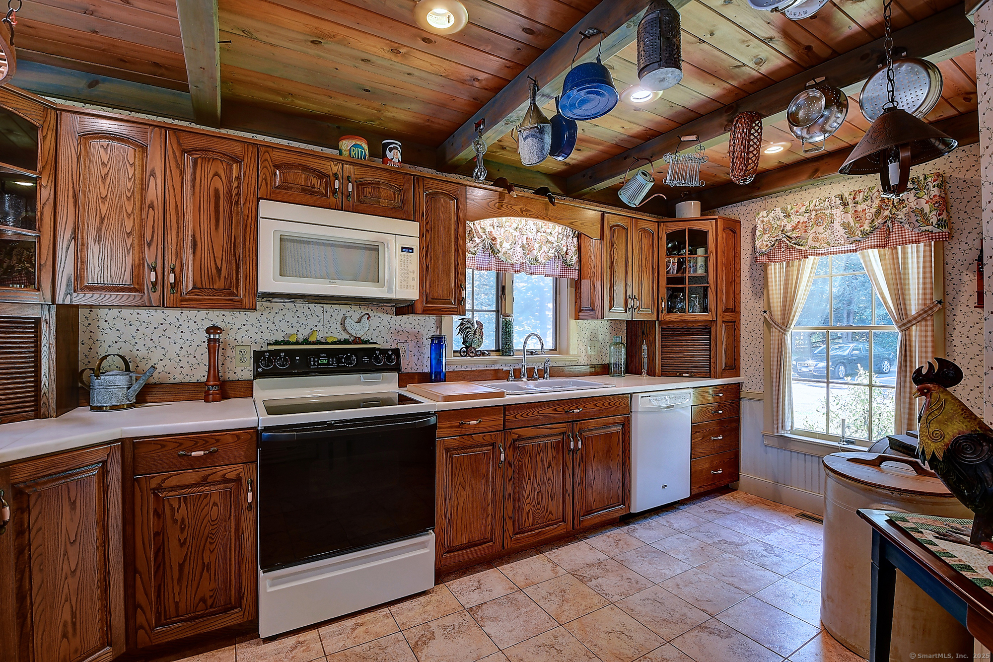 Brooklyn, Connecticut, 06234, United States, 4 Bedrooms Bedrooms, ,3 BathroomsBathrooms,Residential,For Sale,1901504