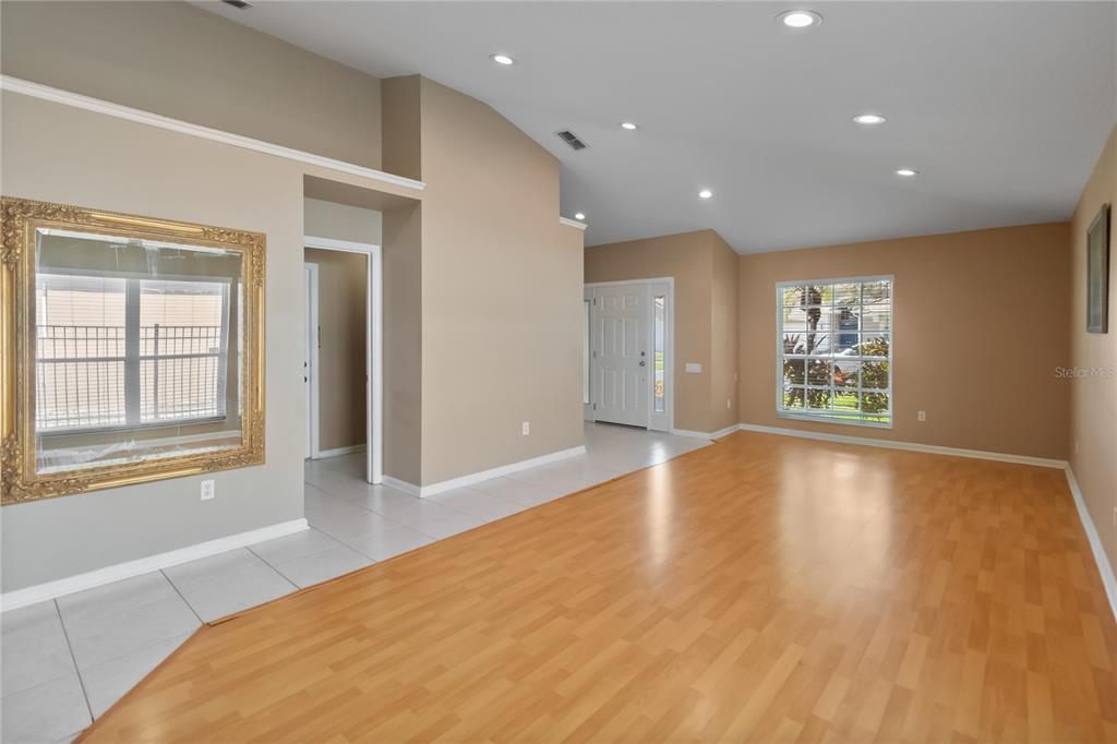 Orlando, Florida, 32819, United States, 4 Bedrooms Bedrooms, ,2 BathroomsBathrooms,Residential,For Sale,1911338