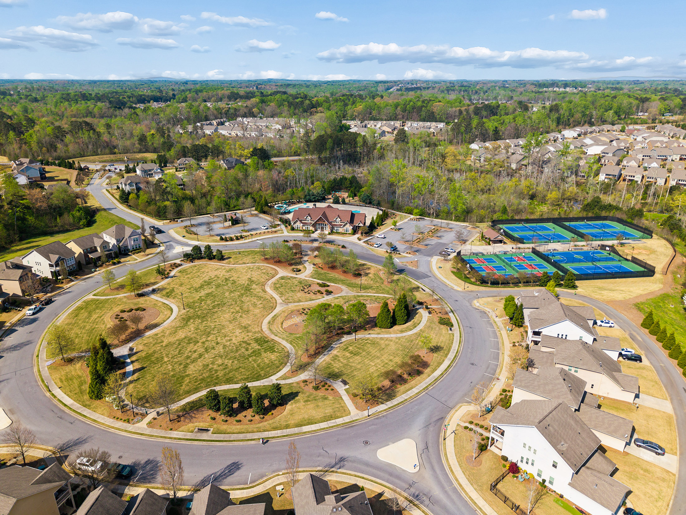  Bright and Beautiful Craftsman Traditional in Cumming - 物件實景
