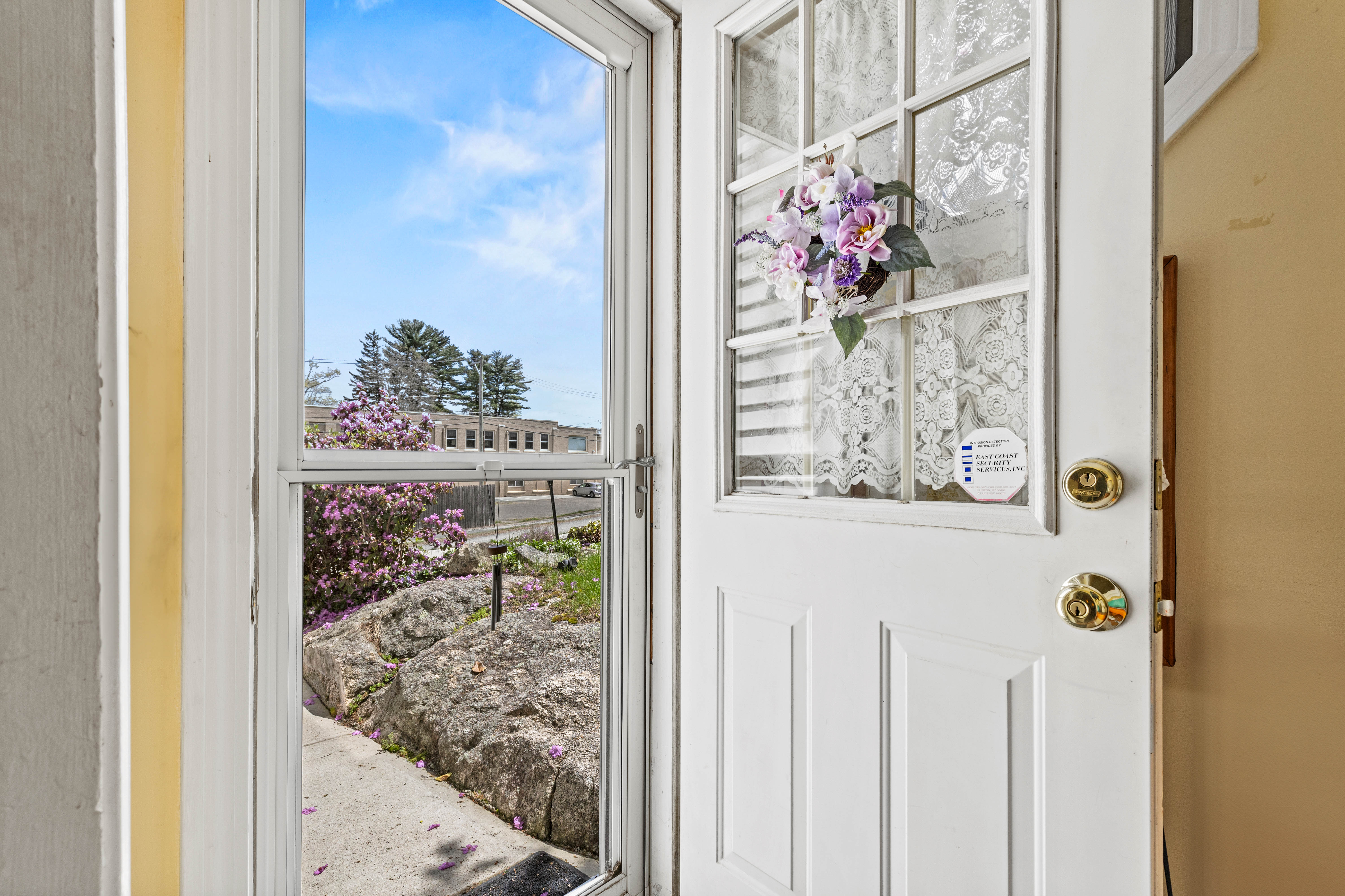 Cozy Sale Listing in Essex, CT - 物件實景