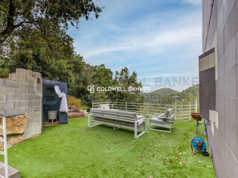 Barcelona, Barcelona, Sarri? - Sant Gervasi, Vallv, Barcelona, Catalonia, ES, 6 Bedrooms Bedrooms, ,4 BathroomsBathrooms,Residential,For Sale,Barcelona, Barcelona, Sarri? - Sant Gervasi, Vallv,1448658