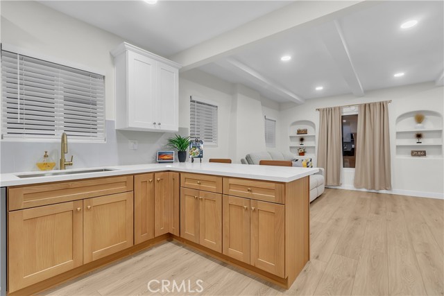 Long Beach, California, 90805, United States, 3 Bedrooms Bedrooms, ,2 BathroomsBathrooms,Residential,For Sale,1989941