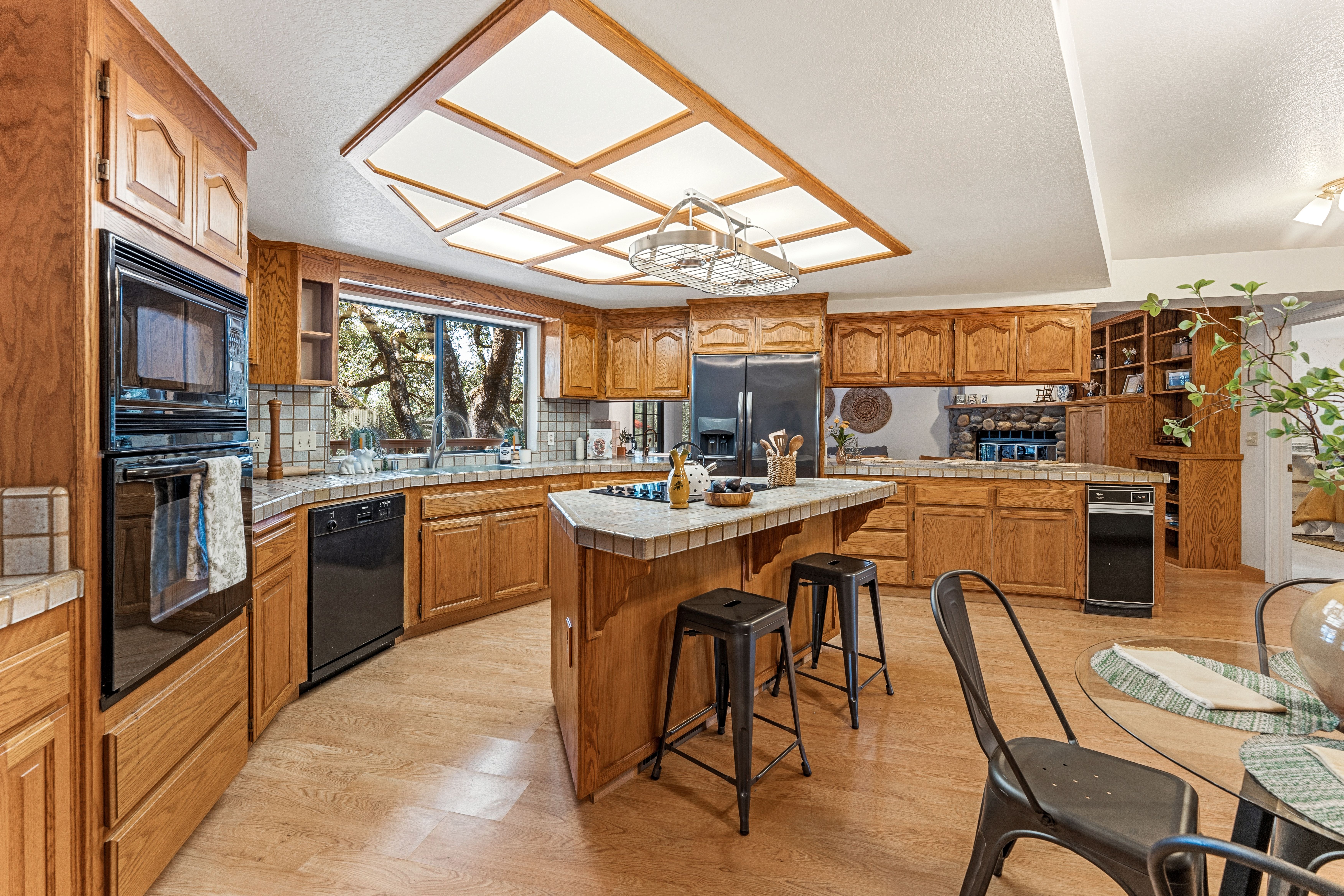  4233 Curragh Oaks Lane, Fair Oaks, CA 95628 - 物件實景