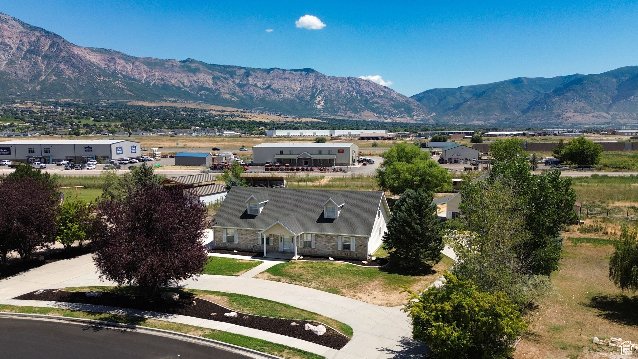 Farr West, Utah, 84404, United States, 4 Bedrooms Bedrooms, ,3 BathroomsBathrooms,Residential,For Sale,1891966