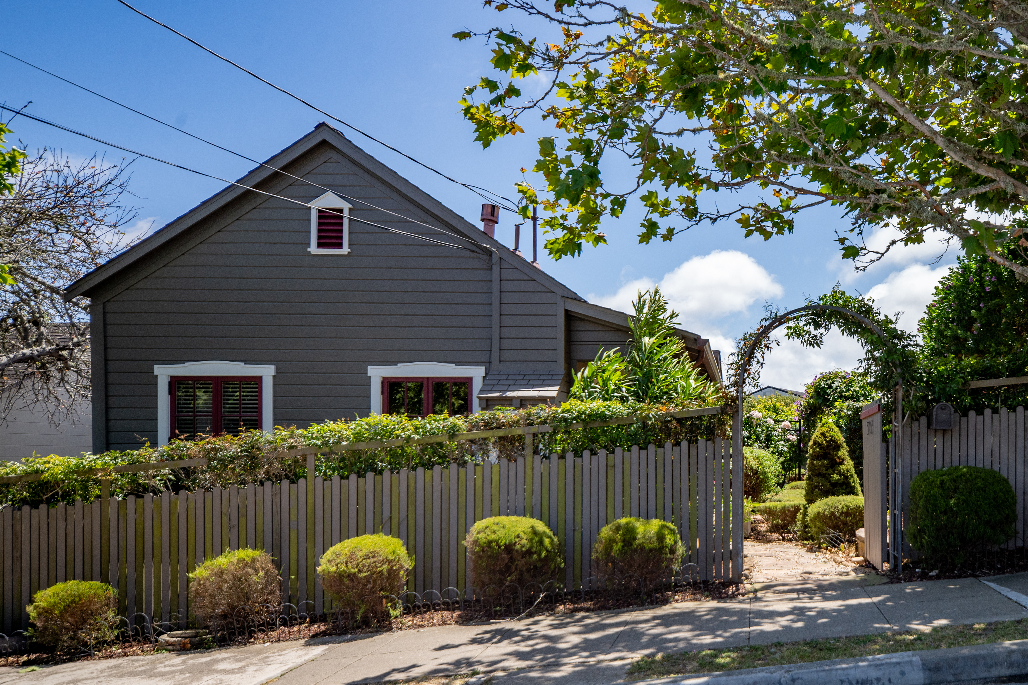  515 Dickman Avenue, Monterey - 物件實景