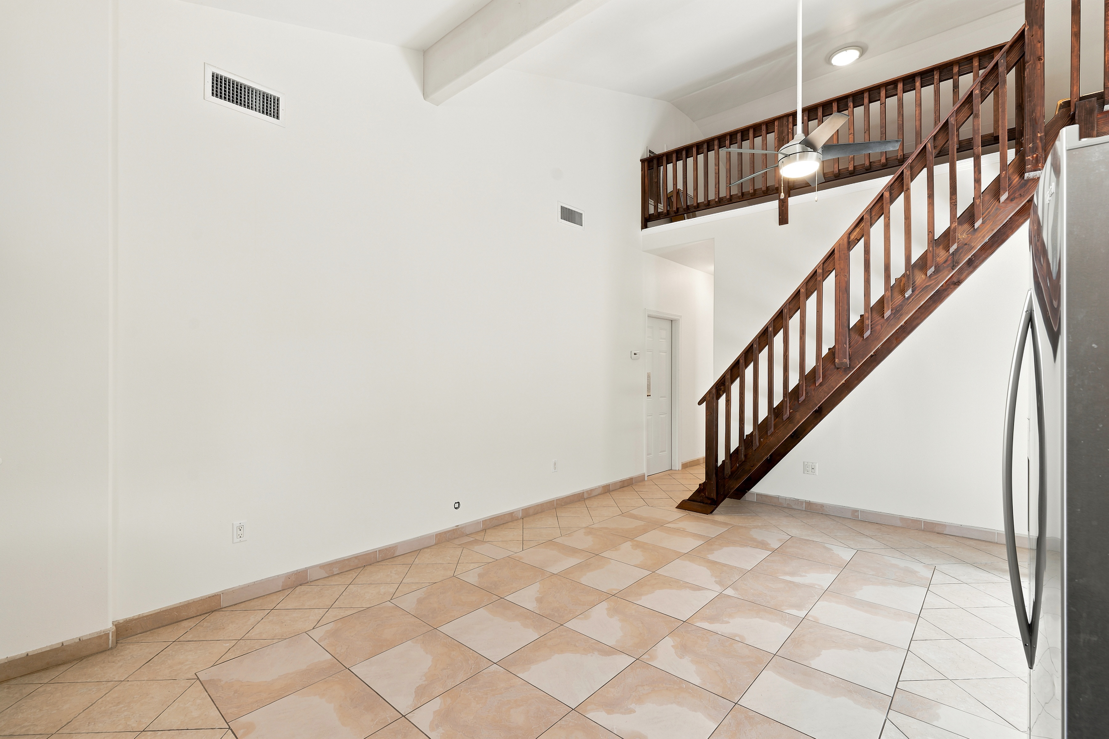  Spacious 5-Bedroom Home in Ka Ono Ulu Estates - 物件實景
