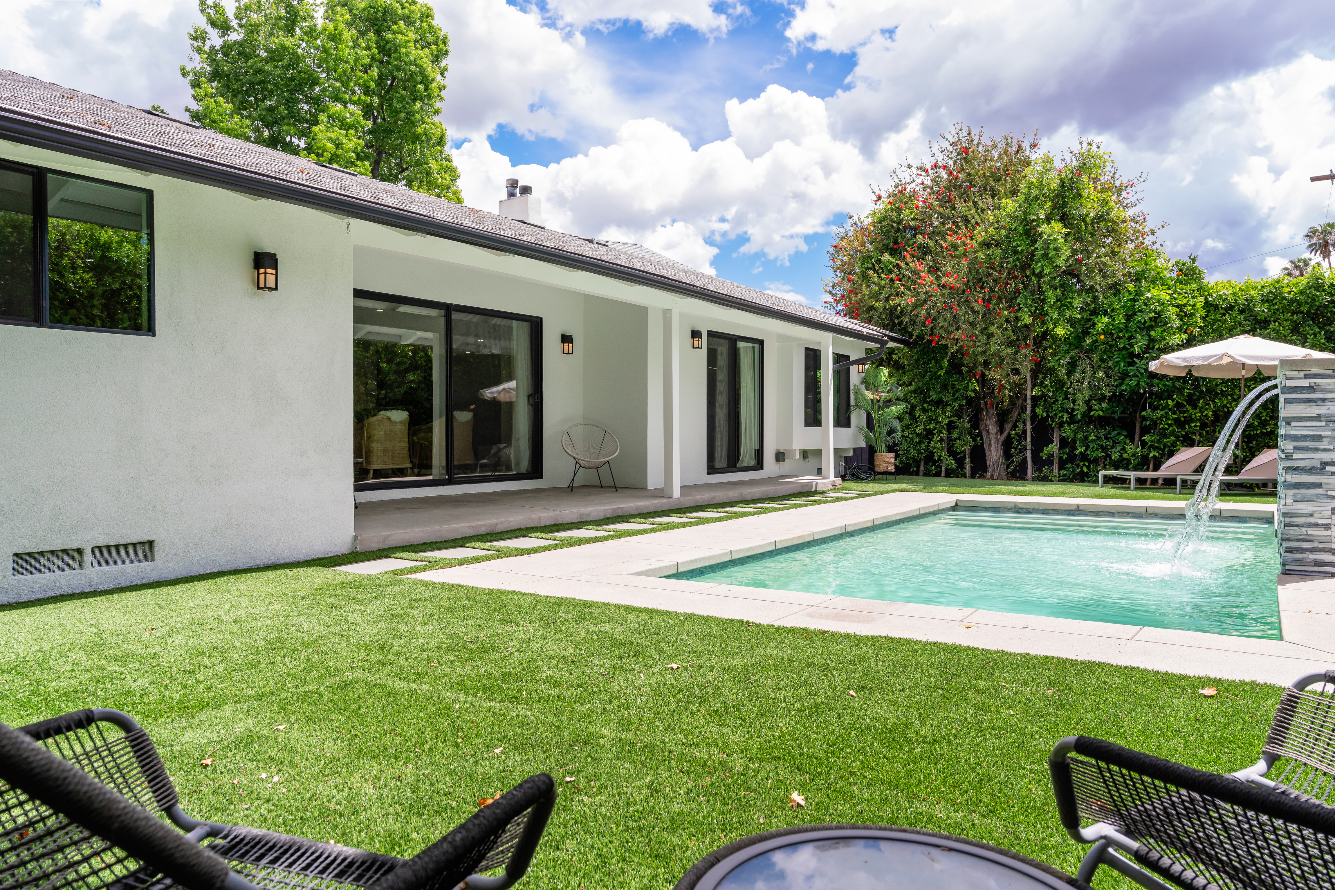  5647 Ramara Avenue, Woodland Hills, CA 91367 - 物件實景