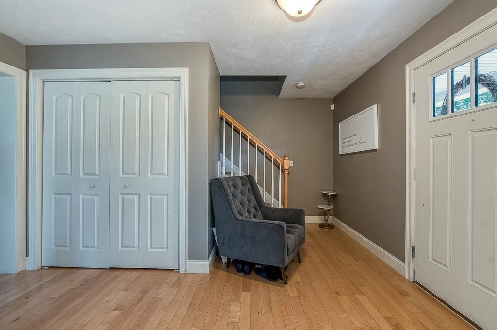 Lakeville, Massachusetts, 02347, United States, 3 Bedrooms Bedrooms, ,3 BathroomsBathrooms,Residential,For Sale,1921746